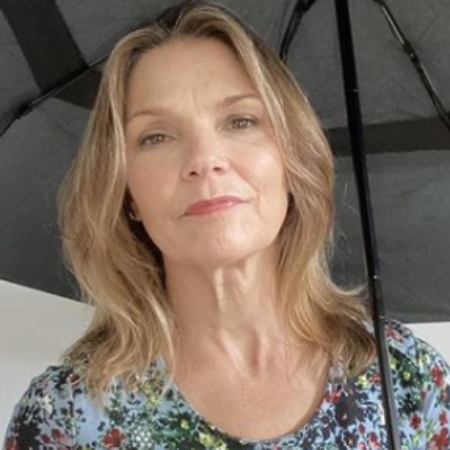 Kathryn Erbe Net Worth, Age, Husband, Childern, Divorce, Movies & TV Shows